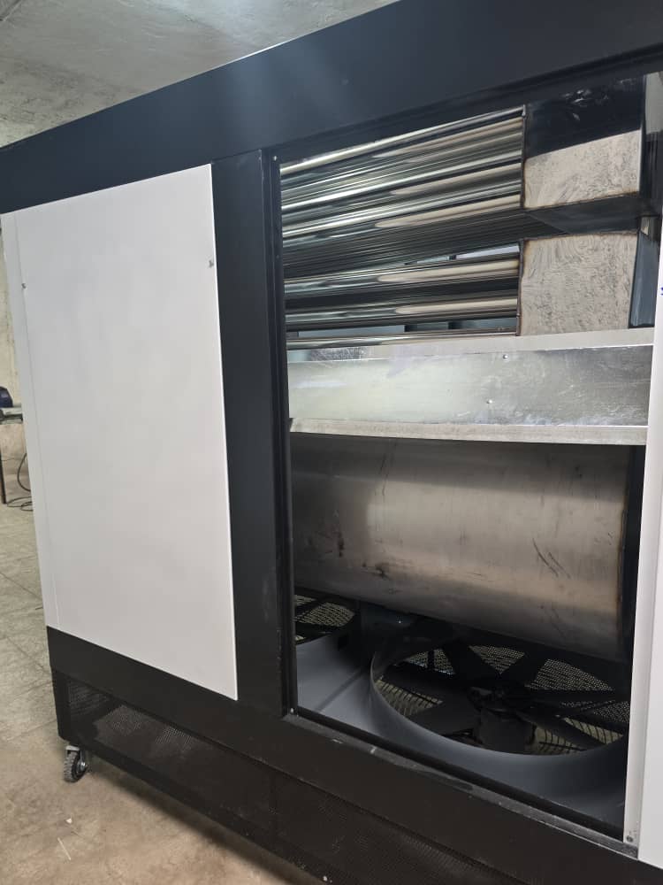 داخل هیتر گلخانه